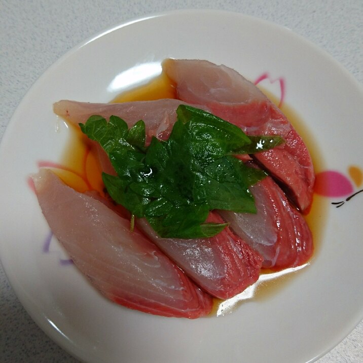 めんつゆで シイラと大葉のお刺身 レシピ 作り方 By ぴぐ 楽天レシピ めんつゆで シイラと大葉のお刺身 レシピ 作り方 By ぴぐ 楽天レシピ